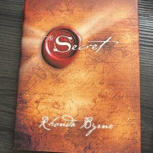 The Secret by Rhonda Byrne - book